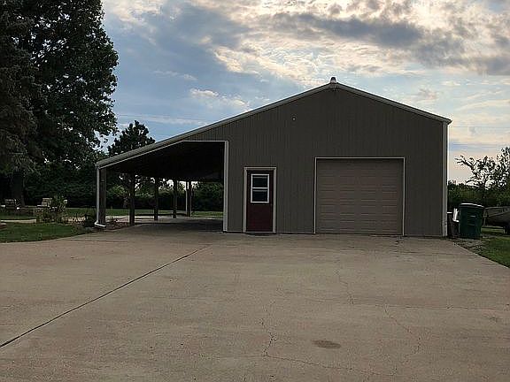 30'x40' with 14' lean-to