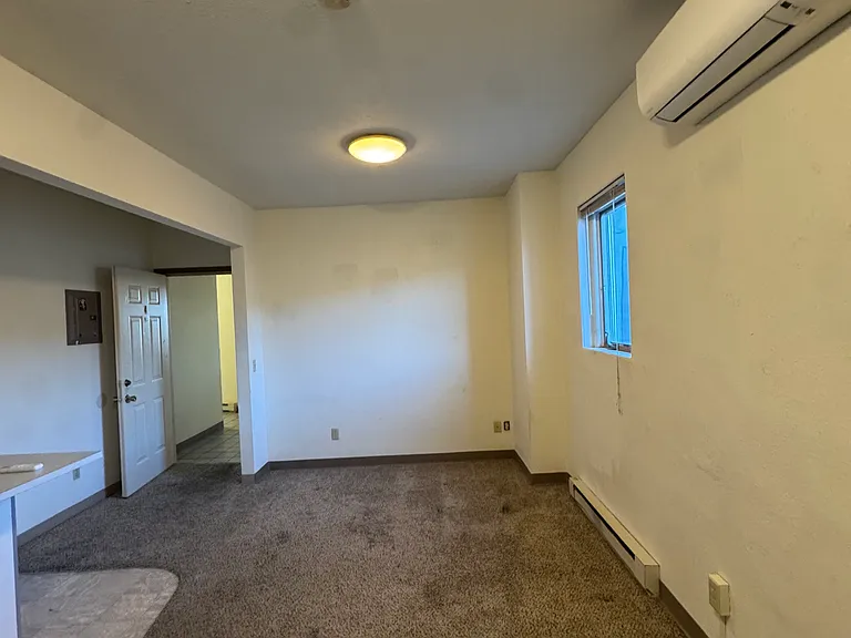 26 Main St N #4 — Photo 7