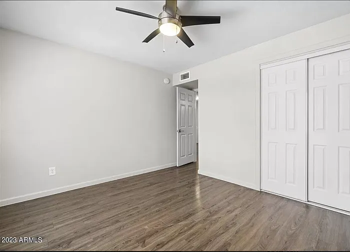2326 E Pinchot Ave #10 — Photo 22