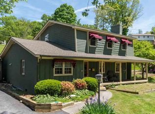 724 Charles St, Waynesboro, VA 22980