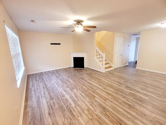 Living & Dining room