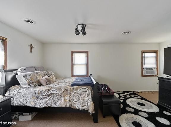 3rd image of 1400 N 20th Ave