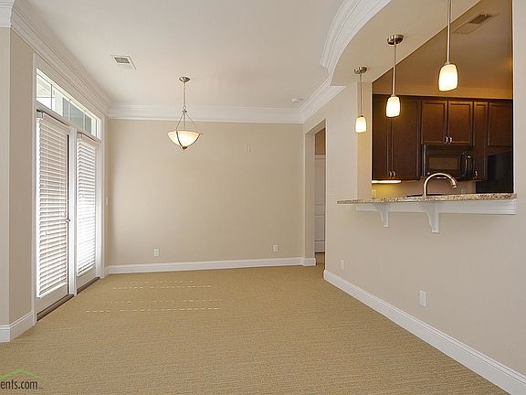 1 bedroom dining area-ambler