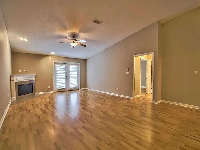 3606 Cagney Dr — Photo 11