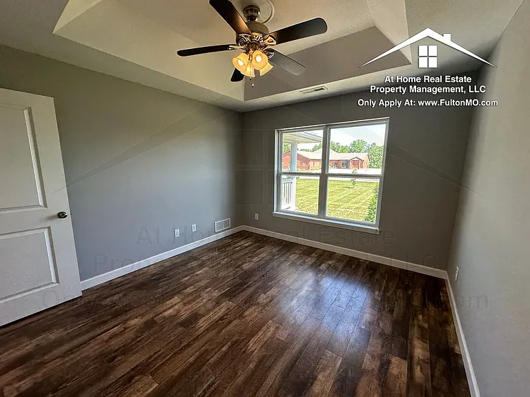 301 E Saint Eunice Rd #201 — Photo 12