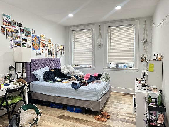 4th image of 247 Chestnut Hill Ave APT 22