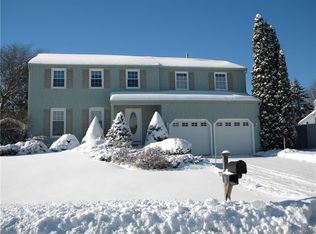 8205 Molson Way, Liverpool, NY 13090