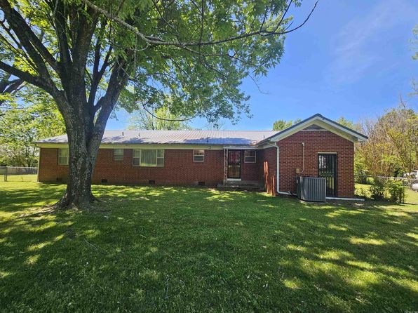 503 Spring St, Marshall, AR 72650