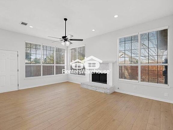 5th image of 760 Rockefeller Ln