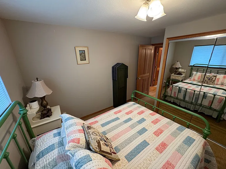 16459 Fairway Dr — Photo 23