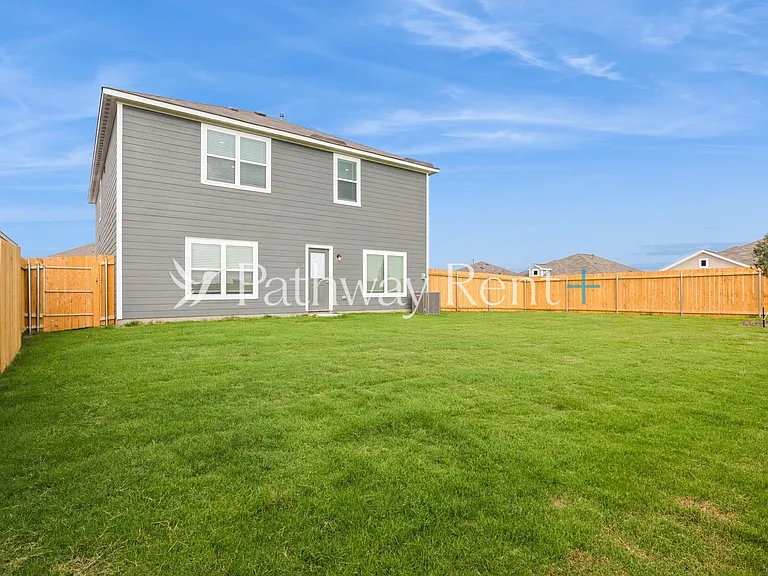 932 Crimson Wolf Rd — Photo 18