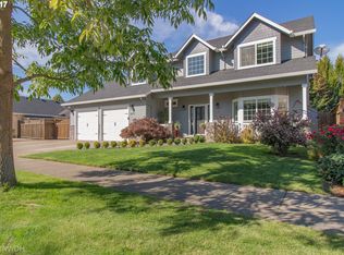 6073 Landmark Ln, Eugene, OR 97402