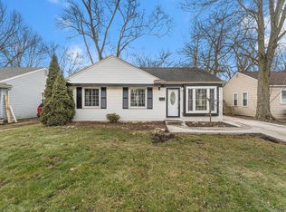 15691 W Forteen Mile Rd, Beverly Hills, MI 48025