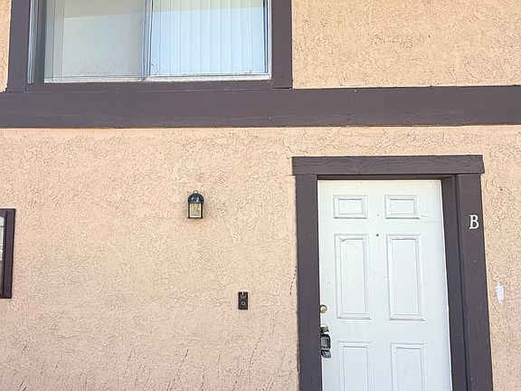 2nd image of 121 Wiseman Way APT B