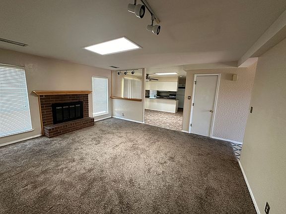 5th image of 6316 Esther Ave NE