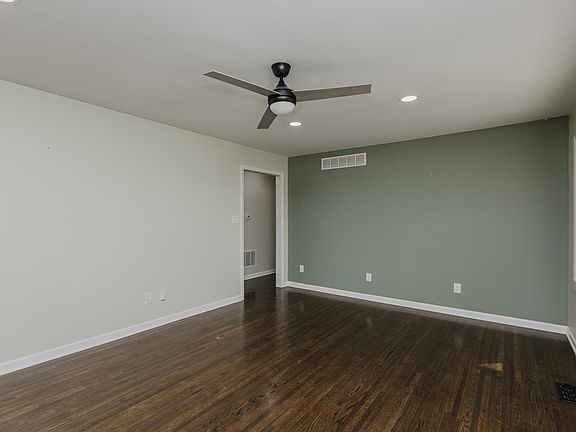 3rd image of 314 W Virginia Rd