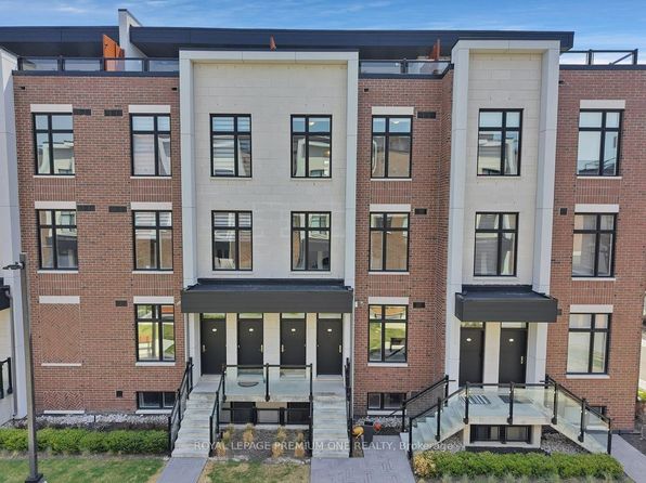 9570 Islington Ave #225, Vaughan, ON L4L 1A7