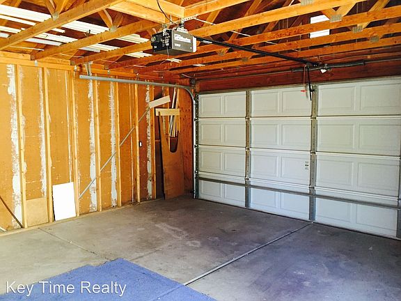 4th image of 1954 E Robson Cir