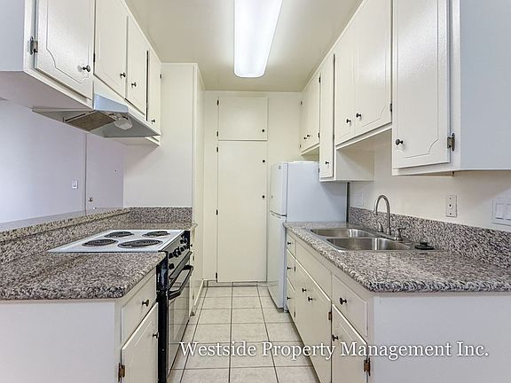 5th image of 11360 Iowa Ave APT 110