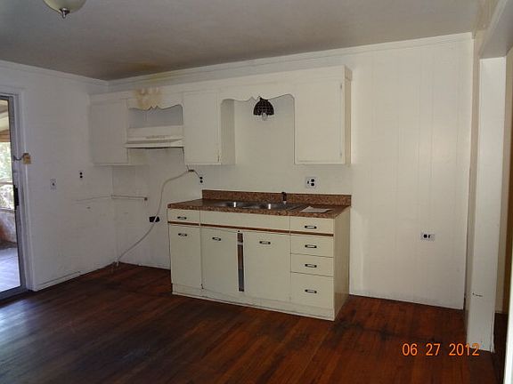 4th image of 113 Forest Park Blvd