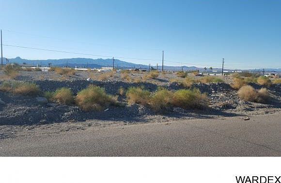 1st image of 2090 Sahara Dr