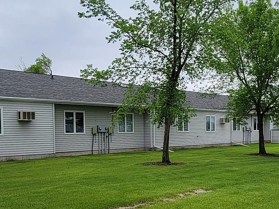 3rd image of 310 Antelope Ave SW