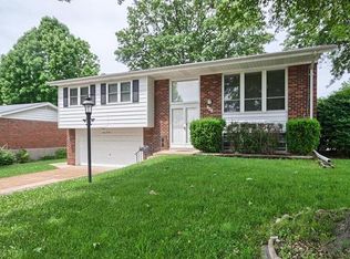 705 Don Ron Dr, Saint Louis, MO