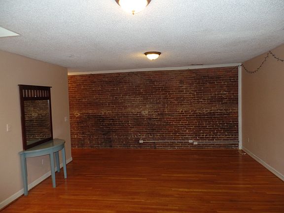3rd image of 117 E Main St #Loft