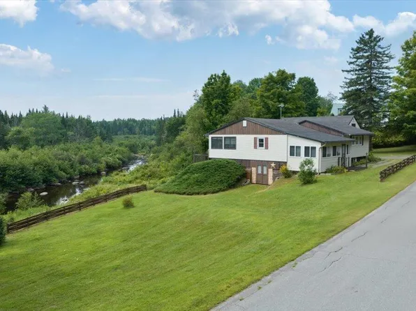 222 Silvers Mills Road, Dexter, ME 04930