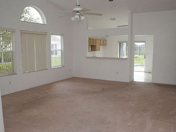 3rd image of 3031 Bransbury Ct