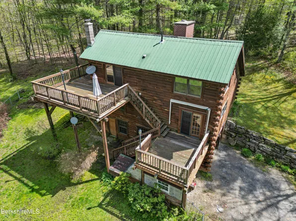 189 Cross Place Rd, Washington, MA 01223