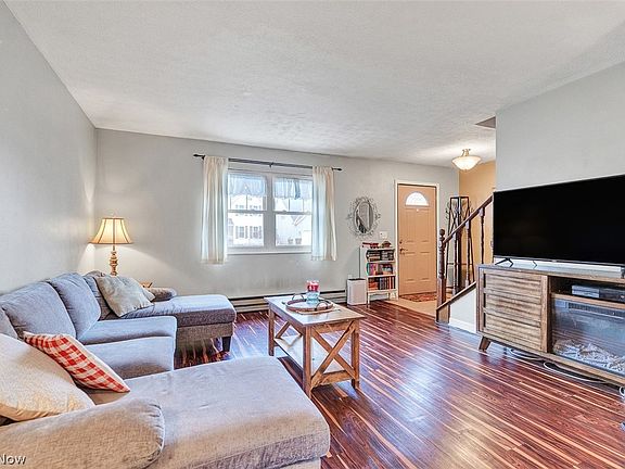 4th image of 308 Loyola Dr