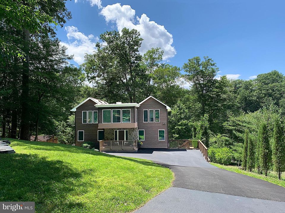1st image of 10710 Lake Forest Dr