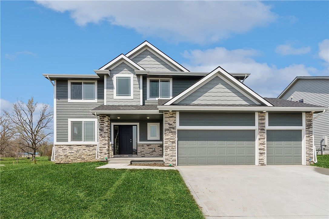 375 Woodmoor Dr, Waukee, IA 50263 MLS 664042 Zillow