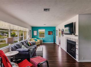 615 104th Ave N, Naples, FL 34108