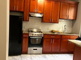 Rented by Alexiou Realty