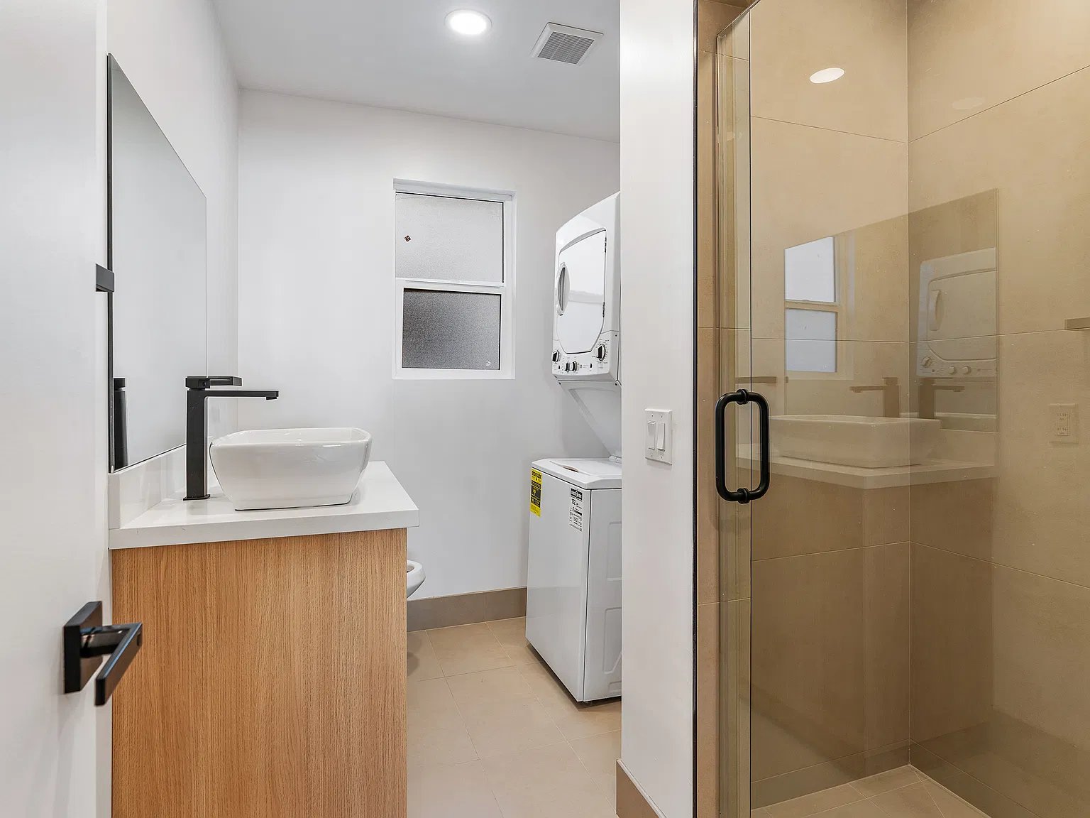 Studio, 580 sqft, $2,600 — Photo 4