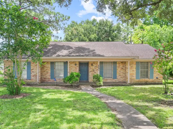 2001 Lamar Dr, Richmond, TX 77469
