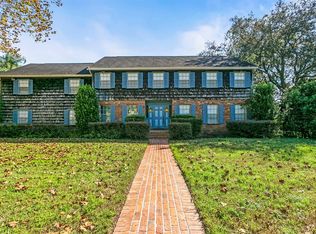 5124 Rolling Hill Ct, Temple Terrace, FL 33617