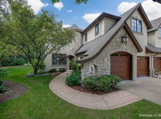2174 Lillian Ln, Lisle, IL 60532