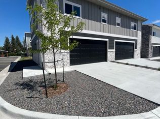 216 Miller Ln #B, Cheyenne, WY 82009