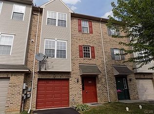 2548 Penns Ridge Blvd, Easton, PA 18040