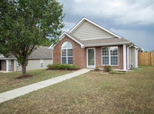 293 Village Dr, Calera, AL 35040