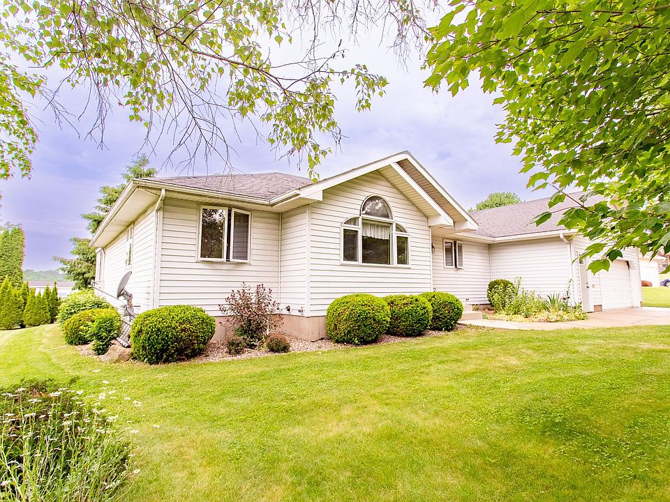 1st image of 615 Terrace Ct