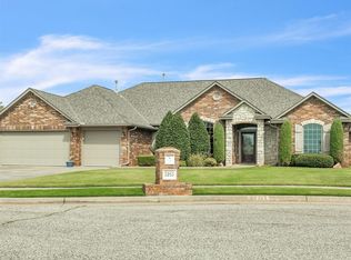3213 SW 105th St, Oklahoma City, OK 73170