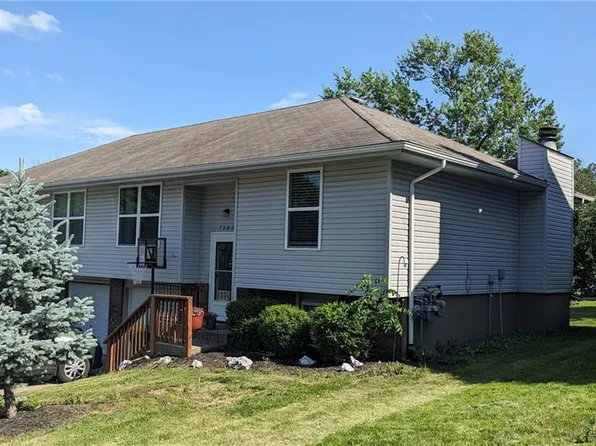 7301-7303 NW 82nd St, Kansas City, MO 64152