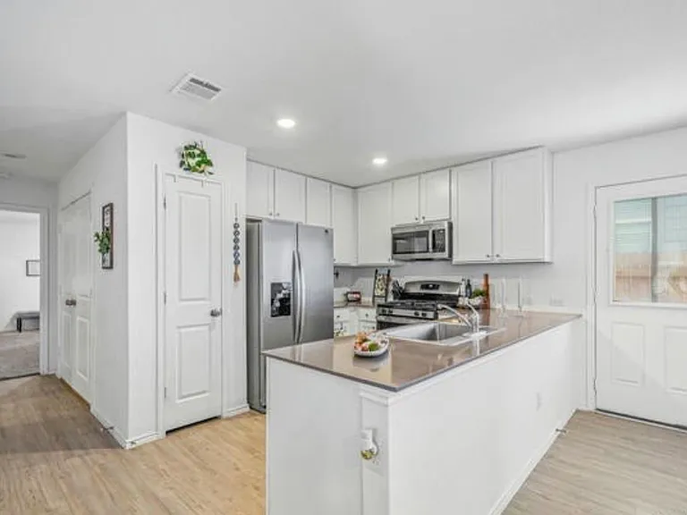 5322 Hornbeck Hts — Photo 5