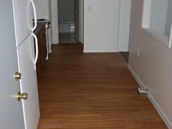 3rd image of 3151 Northwood Ave APT 21