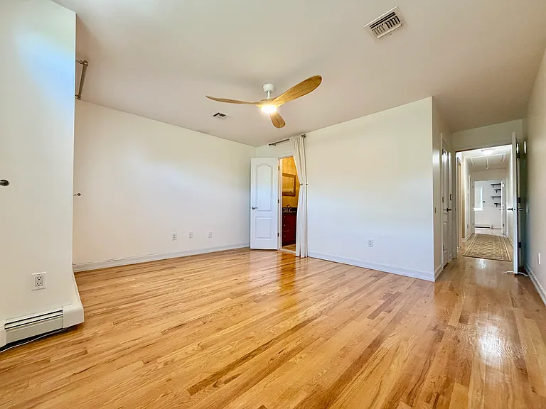 204 Sneden Ave #2 — Photo 25