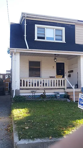 7 Harris Ave Photo 1